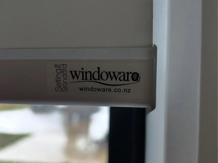 Roller Blind Flat End Caps - Image 3