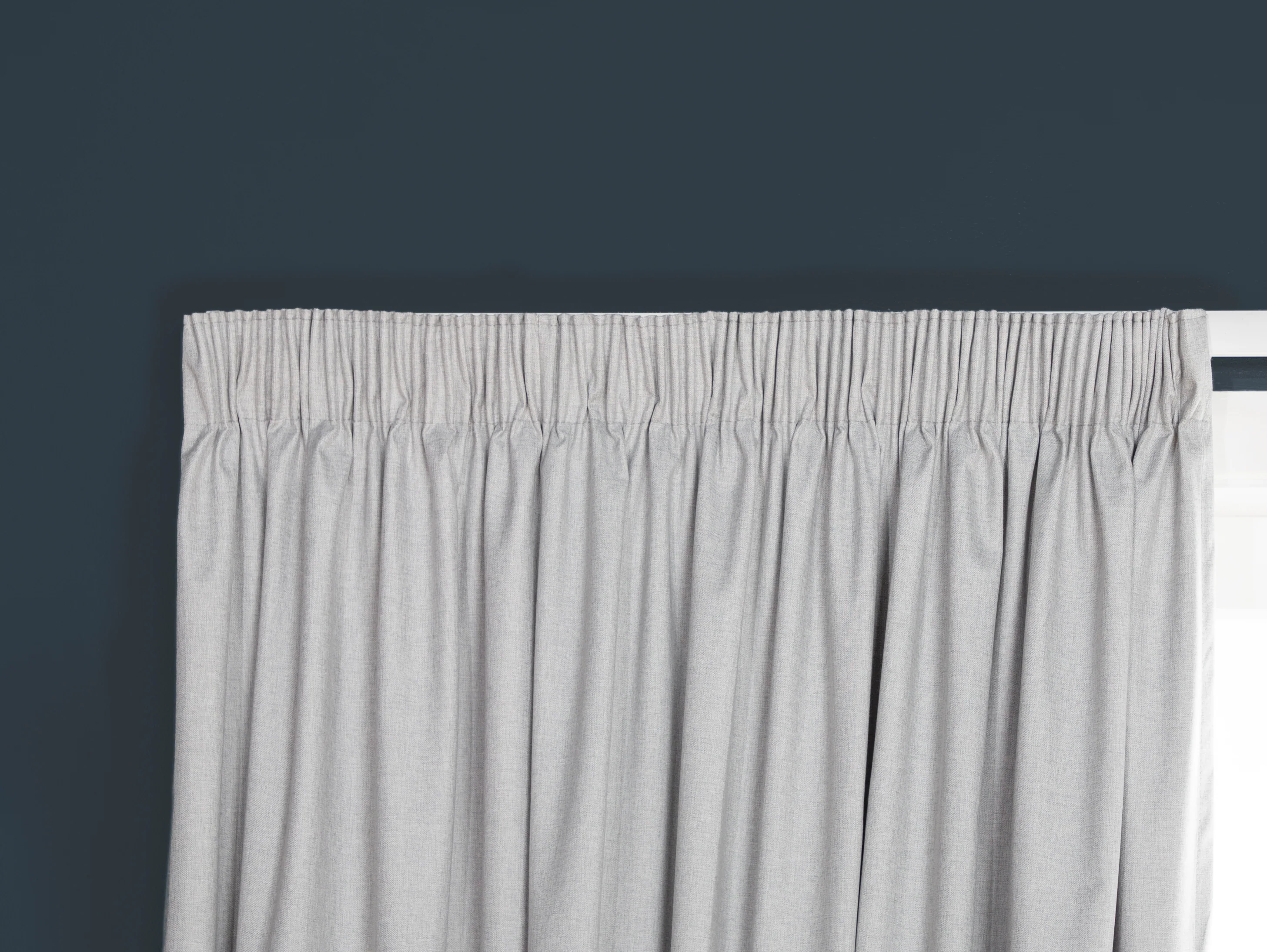 Wanaka Blockout Pencil Pleat Curtains - Silver - Image 3